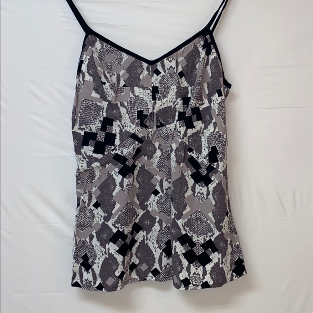 French Connection Cami top 🦈